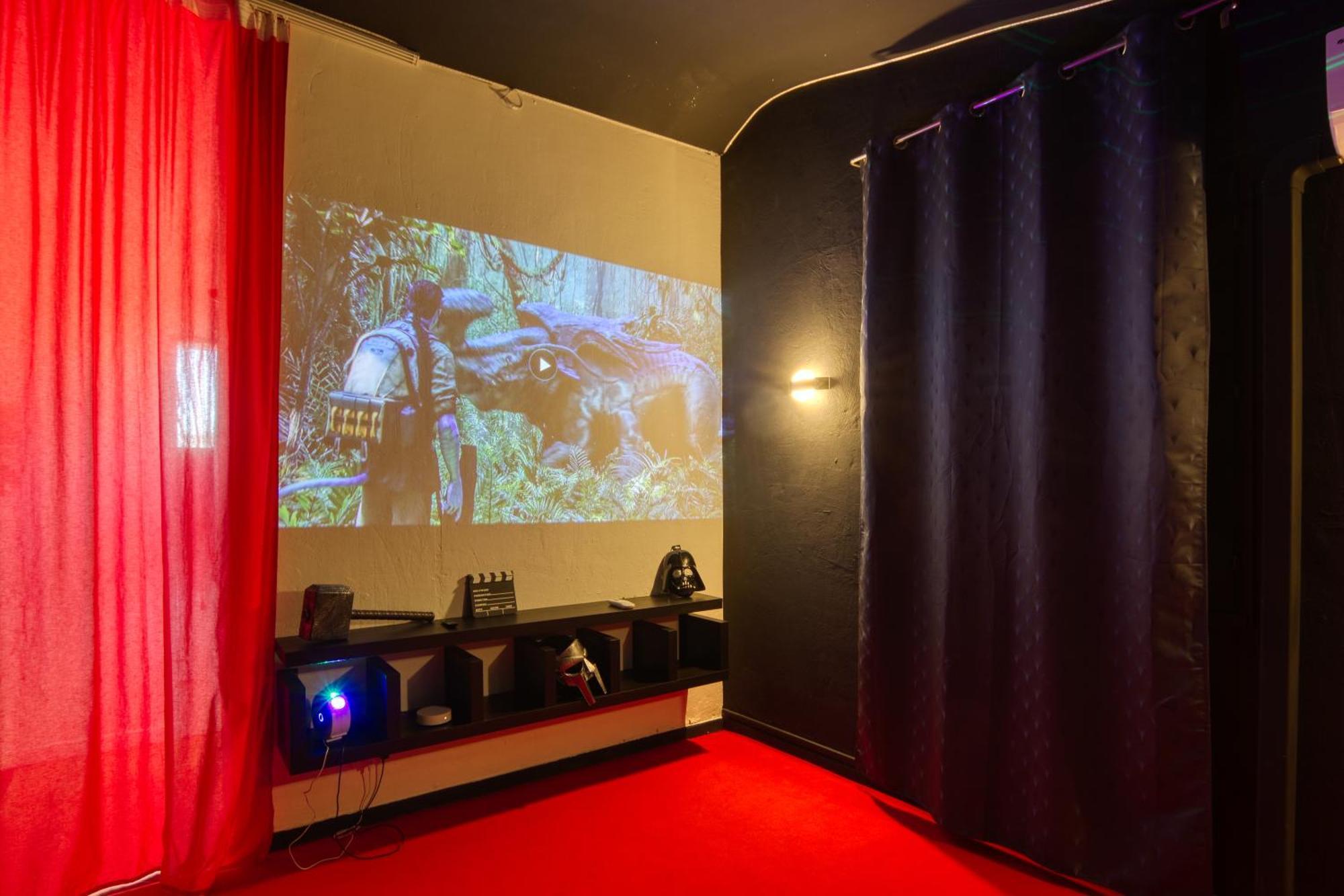 Villa Nais 126M2-Zen-Salle Cinema-Piscine 라발레트듀바 외부 사진